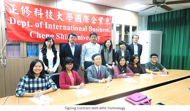 Elizabeth Charlotte & Jessica Laay BINUS Exchange at Cheng Shiu University, Taiwan