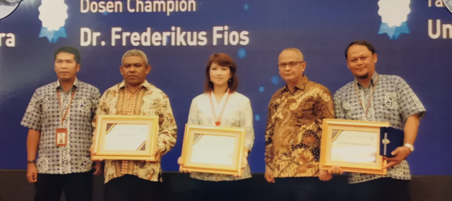 BINUS UNIVERSITY Receives Award from the Ministry of Finance Indonesia